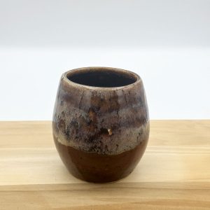 4 inch Simple Egg-Shaped Planter – Rootbeer Float Glaze